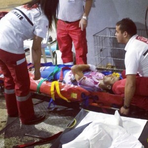 Bouhanni, en la camilla © Velofacts