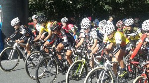 Las féminas, en la salida.