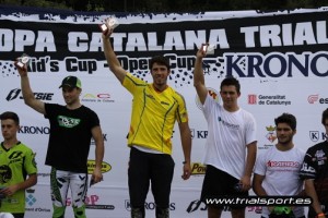 Los ganadores, en el podio de Òrrius. © FCC