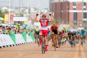 Cómoda victoria de Wippert © 7 Cycling