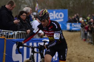 Larrianga, 23º en el durísimo estreno de Spa © Luc Van de Meiren