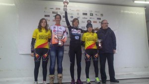 Podio de féminas en Navia © RFEC