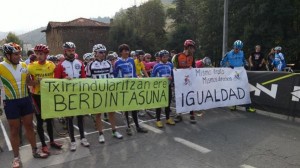 Apoyo a las féminas en sus reivindicaciones.