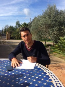 Torres, rubricando © Ecuador