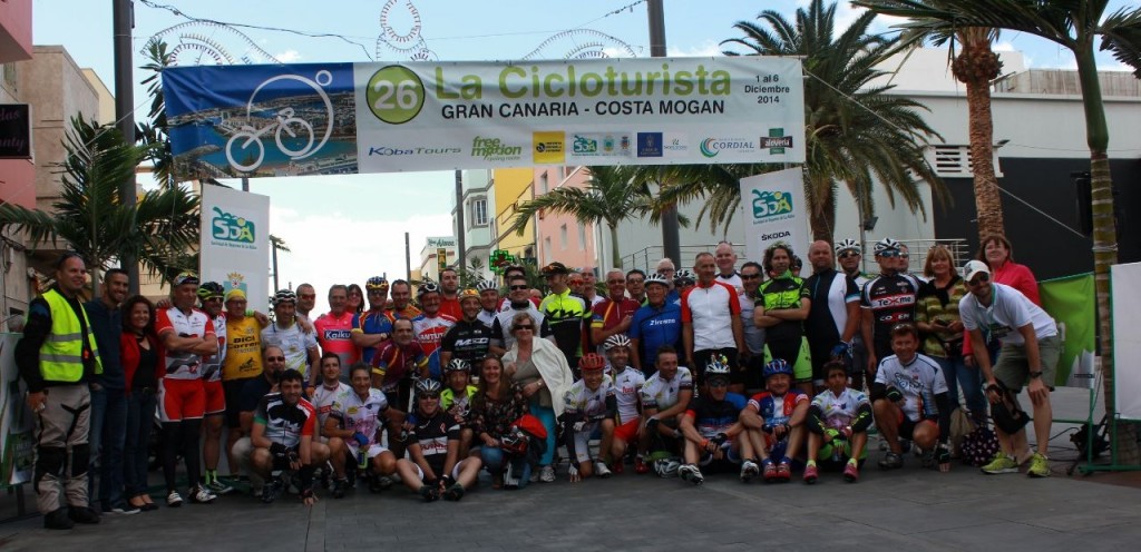 Foto de familia en Vecindario © Pablo Bueno