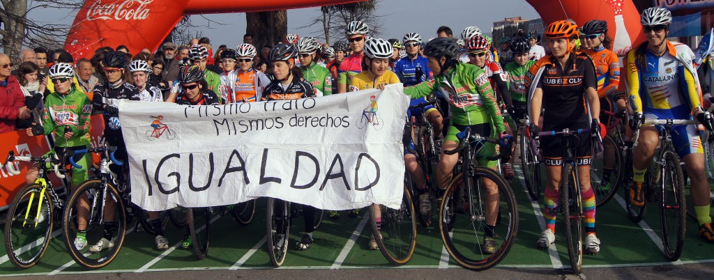 15625913104_b647fb6f09_k