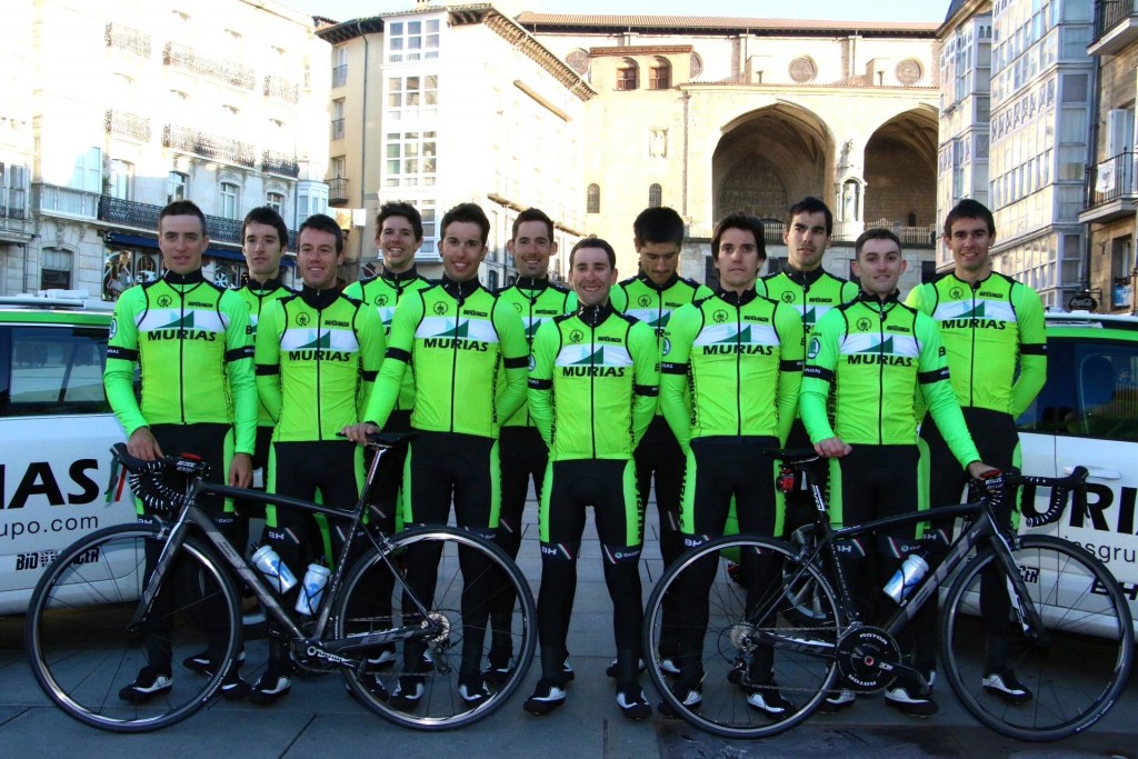 El equipo al completo Murias