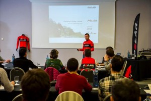 Por las tardes, charlas y conferencias.