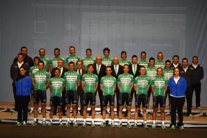 La plantilla al completo en Burlada © Caja Rural-Seguros RGA