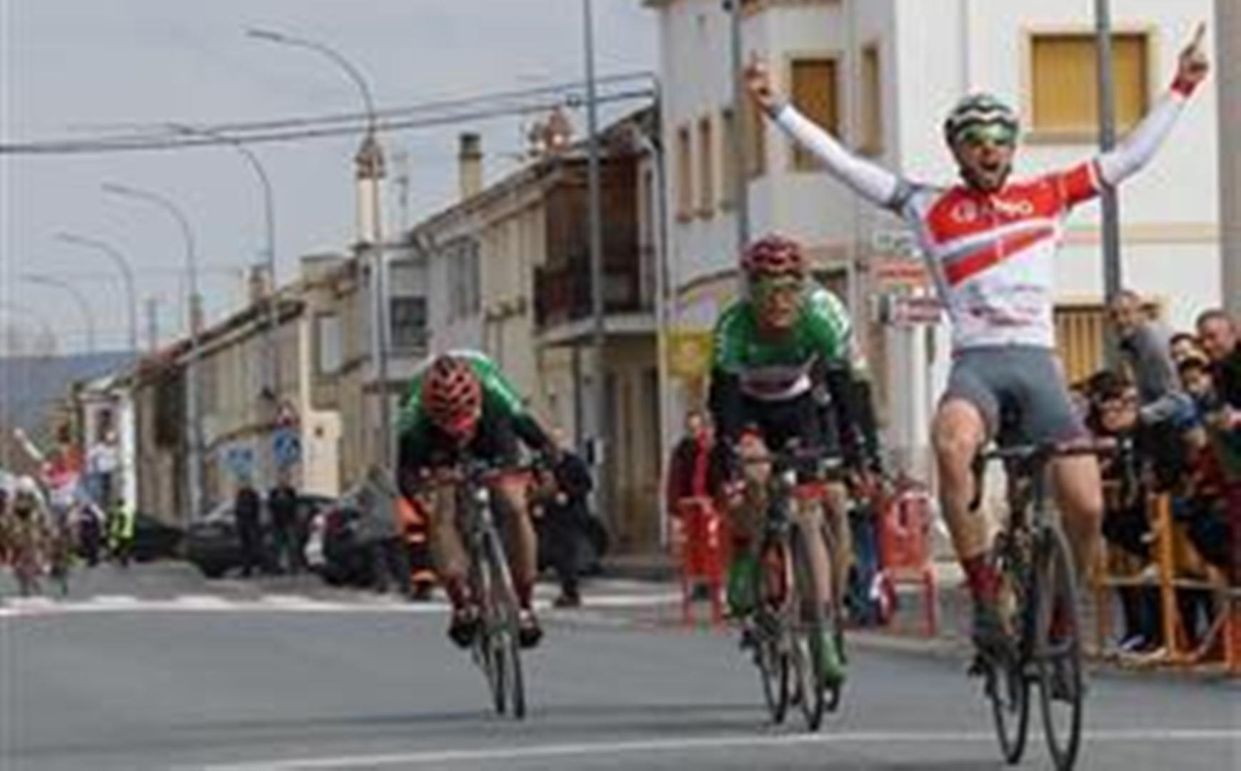 Torneo Euskaldun Peio Goikoetxea gana en Caparroso Ciclo21