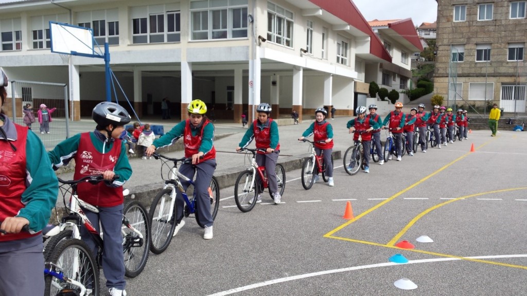 Las Aulas combinan sesiones teóricas con sesiones prácticas.