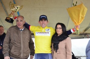 Larrinaga, en el podio de Mornac.