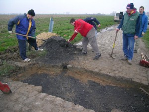 Voluntarios_Adoquines_Roubaix