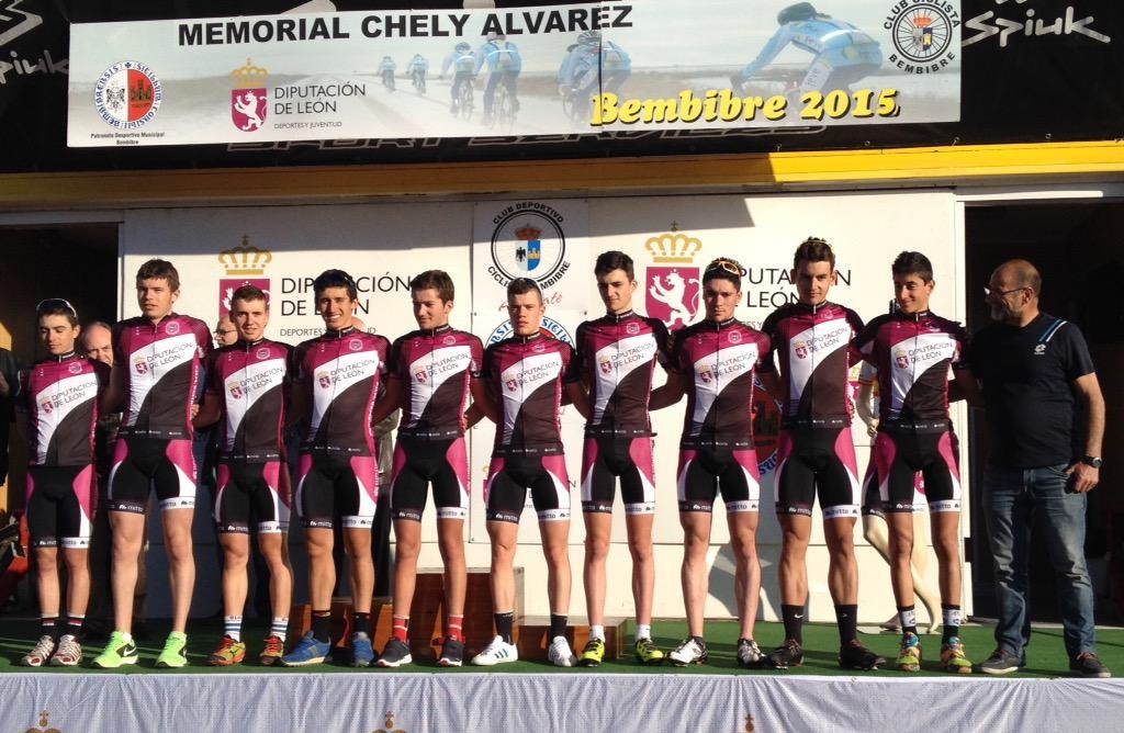 El Dipuleón-Bembibre se llevó todos los trofeos © BembibreBici