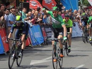 Barbero sobre Sanz © Movistar