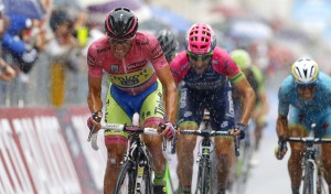 Contador, en el pasado © Giro 