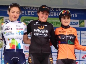 Podio de la Classique Morbihan, con Eider en el tercer escalón © Lointek Team