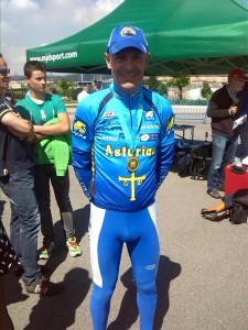 Juan Vigil, campeón máster 40.