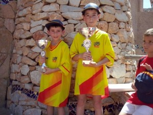 Los hermanos Tulleuda, con sus maillot de campeones © FB Tulleuda