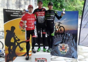 Podio en Pasajes.