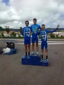 Podio sub-23 con García, Costales y Rato.