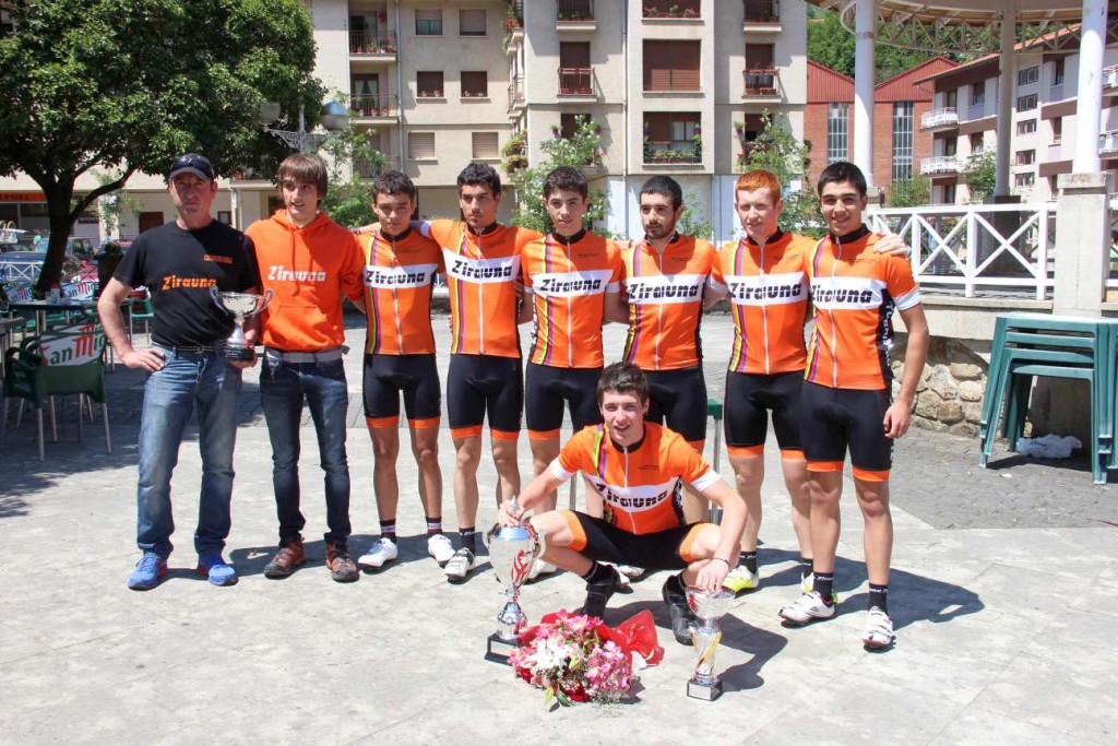 El Zirauna-Iturribero, el mejor equipo en Zegama © FGC