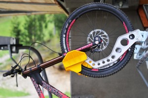 Detalle del nuevo sistema portabicis.