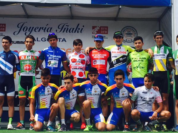 Podio completo con los líderes tras la 2ª jornada.