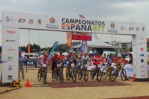 Parrilla de salida © RFEC