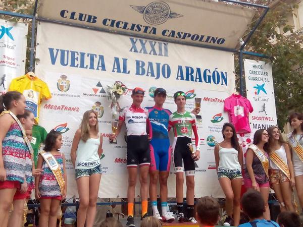 Brustenga, entre Daniels y Bennassar, el primer podio de la 32ª Vuelta Bajo Aragón.