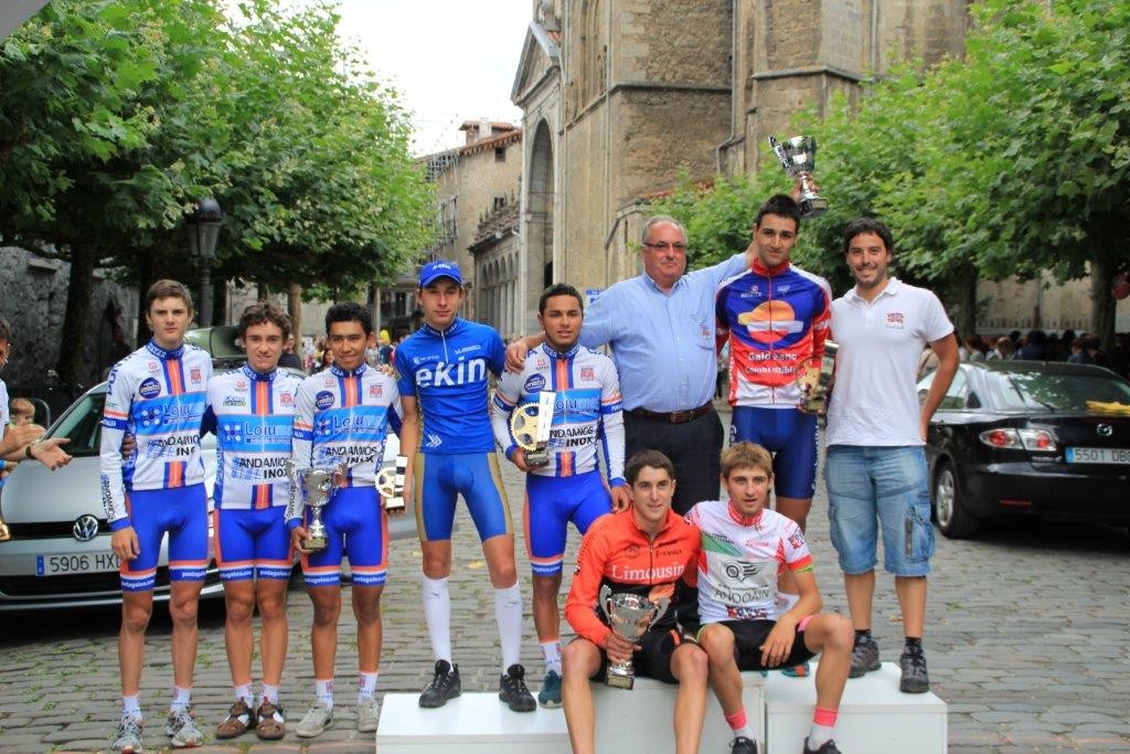 Podio completo tras la última puntuable del Torneo Euskal Herria © FGC