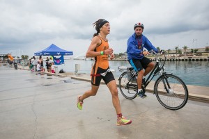 Miriam Muñoz, durante la prueba © Valencia Triatlón