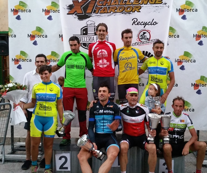 Podio en Mancor de la Vall © FCIB