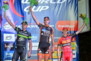 Van Aert_Nys_Vanthournhout_2015