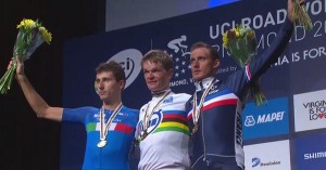 Malori, Kiryienka y Coppel © Movistar