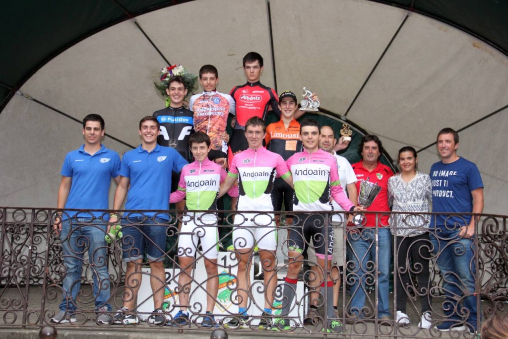 Podio completo tras la 2ª etapa del Criterium de Otoño en Oñati © FGC