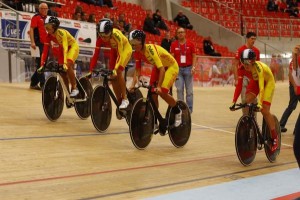 La cuarteta española en la pista suiza © RFEC