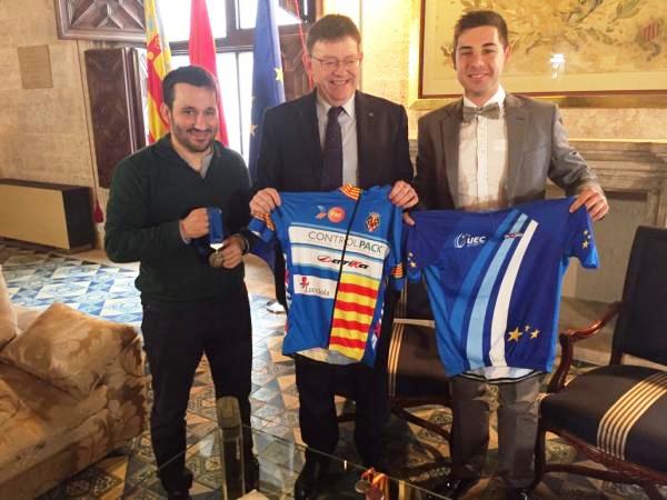 Marzà y Puig con Sebastián Mora, en el Palau de la Generalitat Valenciana  © RFEC