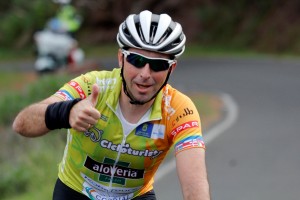 Joseba Beloki, llegando a la Cruz de San Antonio © Iñaki Lopetegi