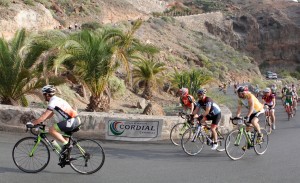 Subiendo hacia el Mirador de Veneguera © Iñaki Lopetegi