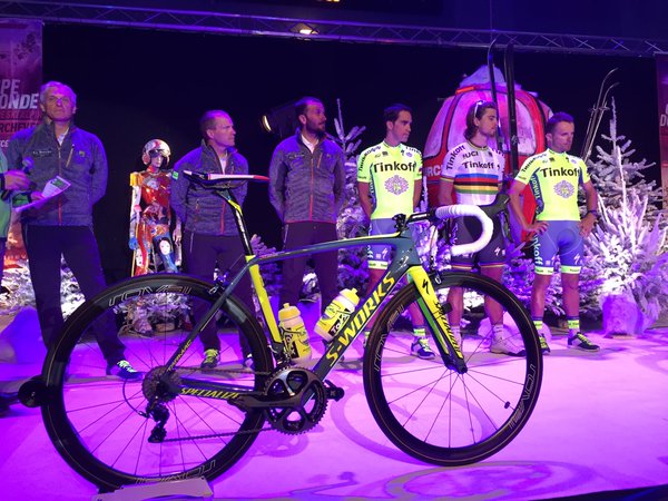tinkoff maillot