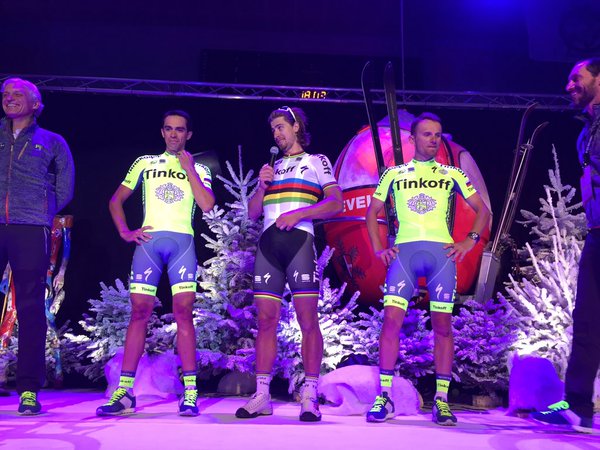 La nueva equipación © Tinkoff