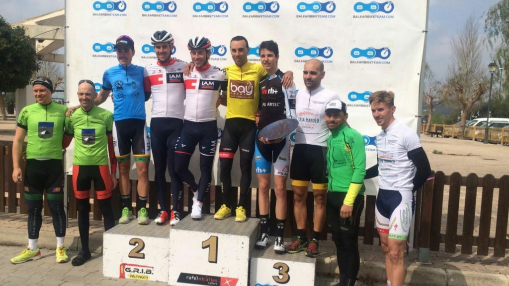 Podio de la Challenge Primavera, tras el Trofeu Santanyí © balearbike.com