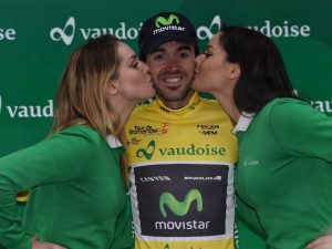 Ion Izagirre, de amarillo © Sky