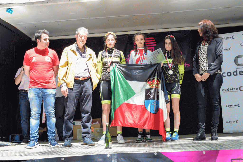 Podio féminas cadete © Luis Valle