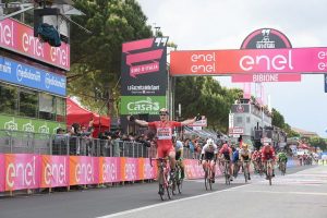 La despedida triunfal de Greipel © Giro 