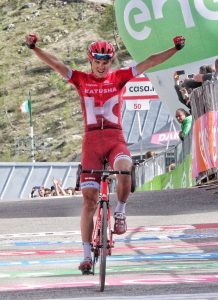 Taaramae gana la etapa © Iraia Calvo 