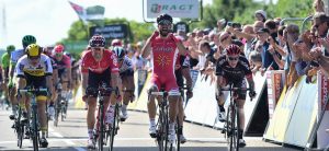 Los ganchos de Bouhanni © ASO