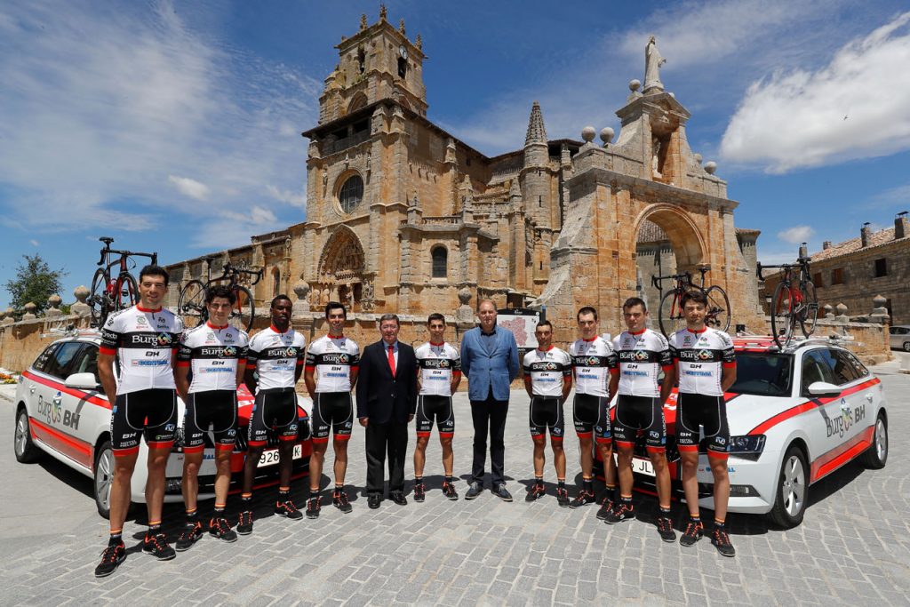 Buru, tercero por la izquierda © Burgos-BH