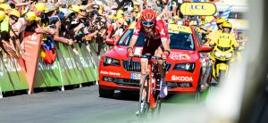 Zakarin se estrena en el Tour © ASO